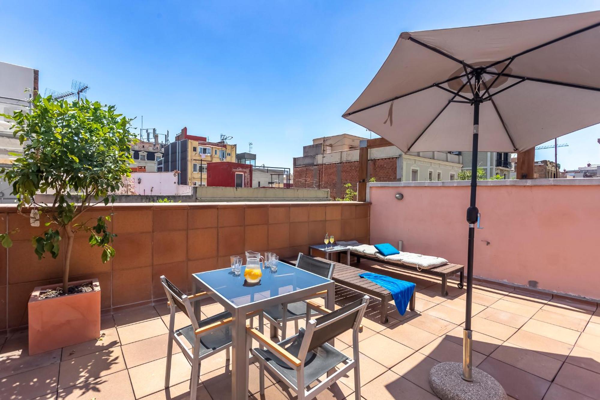 Rentals - Gracia Pool Center Apartment