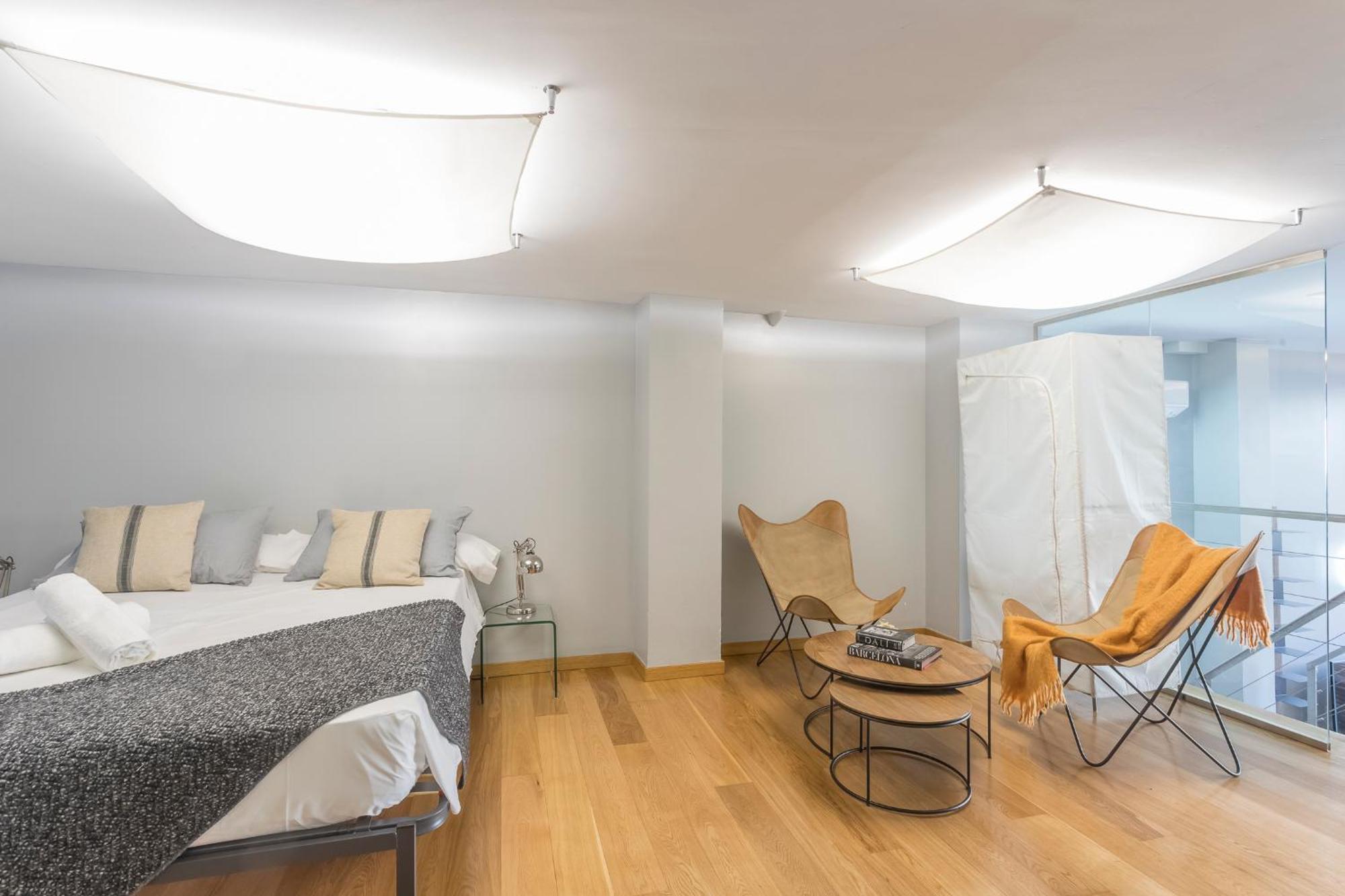 Apartment Rentals - Gracia Pool Center