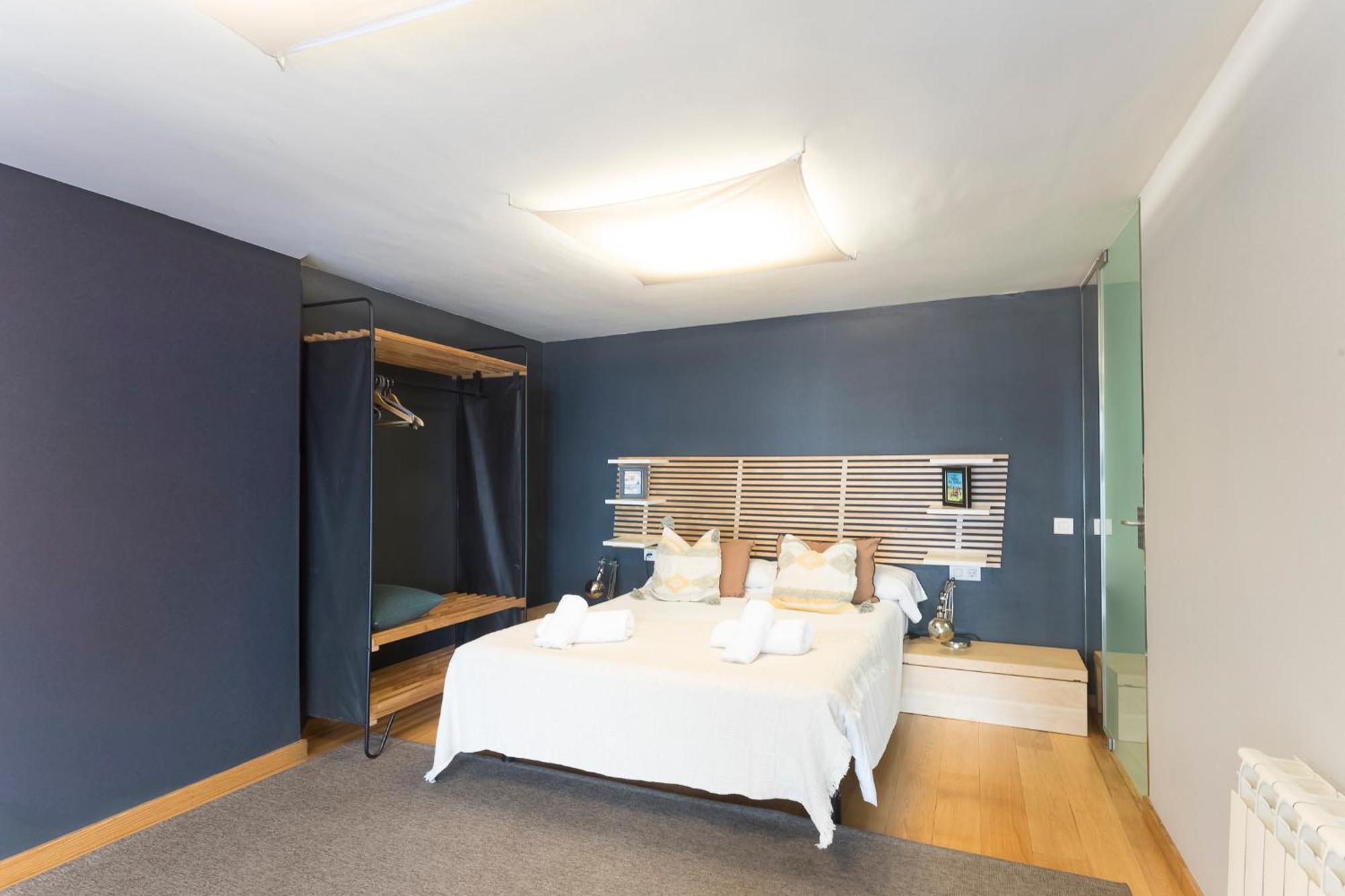 Rentals - Gracia Pool Center Barcelona