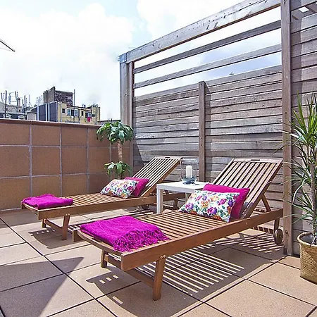 Apartment Barcelona Rentals - Gracia Pool Apartments Center Exterior photo