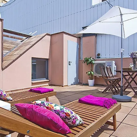 Apartment Barcelona Rentals - Gracia Pool Apartments Center Exterior photo